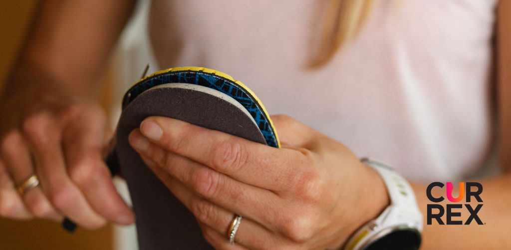 In 4 Schritten zur perfekten Passform – so schneidest du deine CURREX-Insole zu